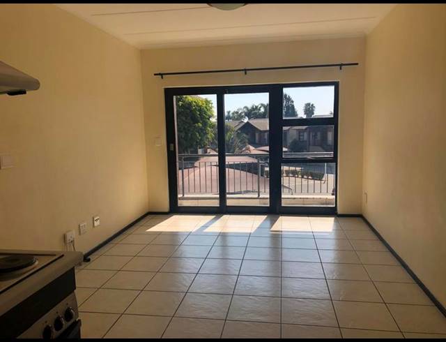 2 BEDROOM PROPERTY TO RENT IN NORTH RIDING